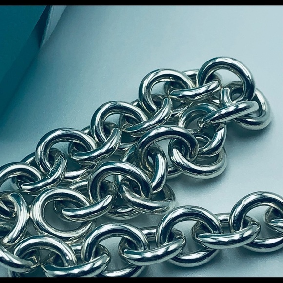 Tiffany & Co CUSTOM New York Heart ID Tag Apple Charm Bracelet with PACKAGING - Picture 10 of 14